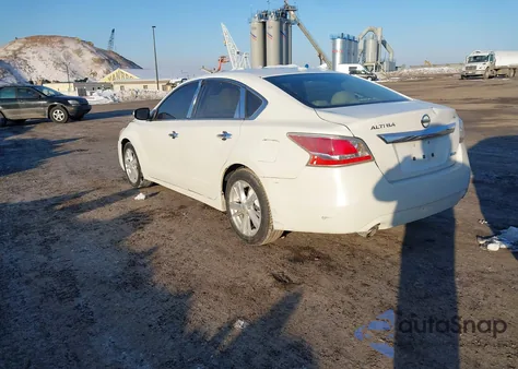 2014 Nissan Altima 2.5 Sl z USA, uszkodzony, nr VIN 1N4AL3AP9EC157921